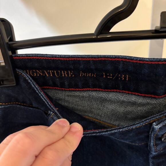 Talbots EUC Women's Dark Wash Signature Boot Jeans Size 12/31 - Picture 2 of 7